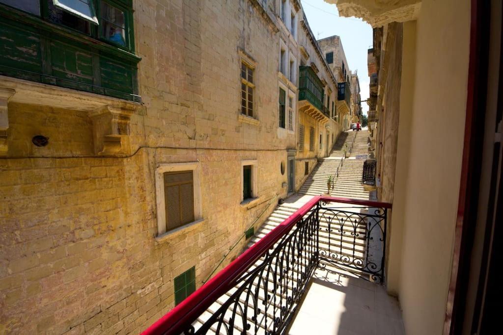 Ag3 - Large, Bright And Stylish Appartamento La La Valletta Esterno foto